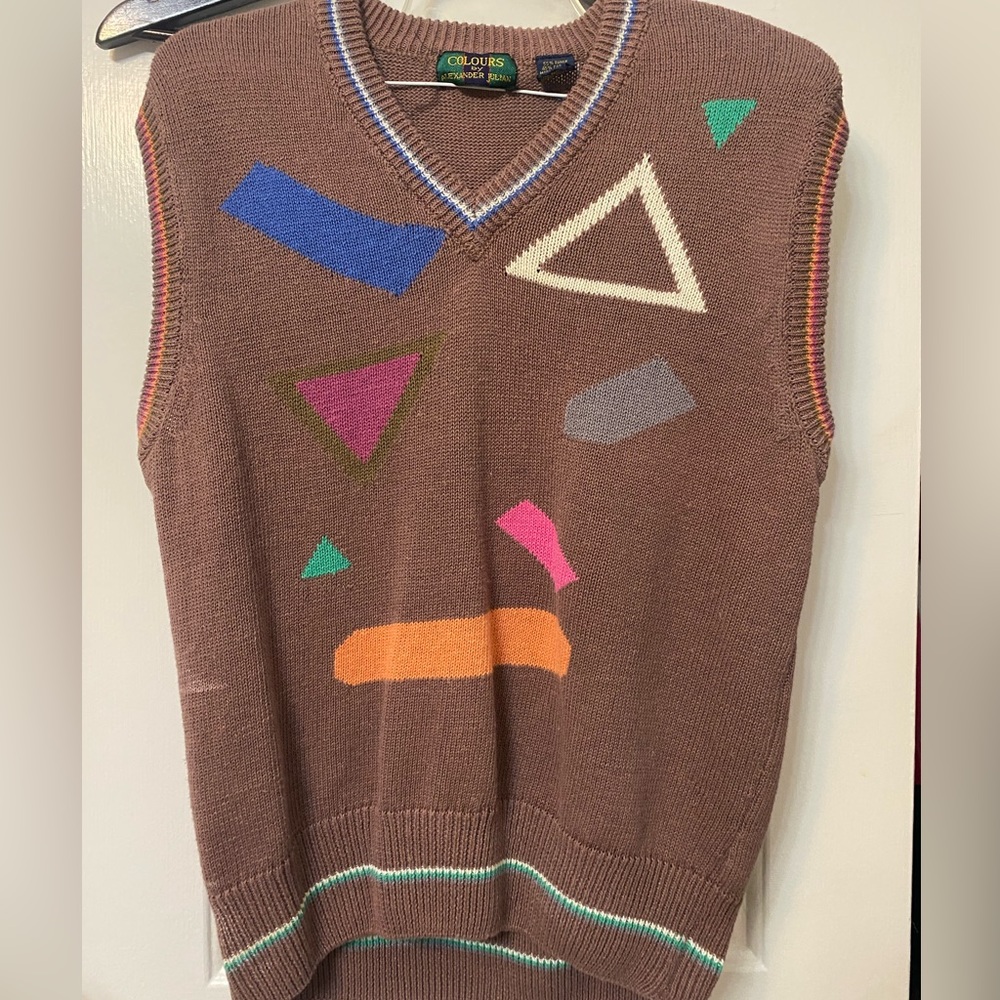 Women’s sweater vest.